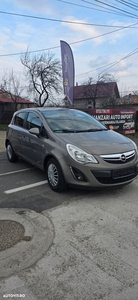 Opel Corsa 1.4 16V Satellite - 14