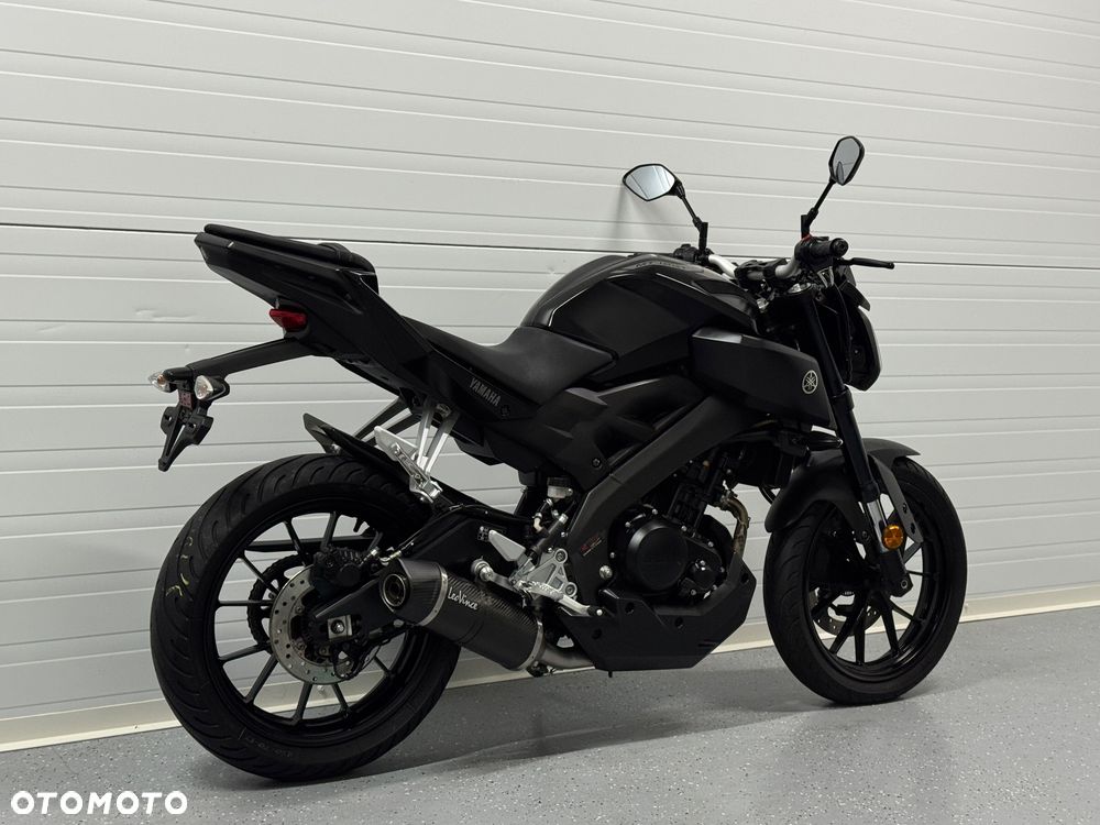 Yamaha MT - 4