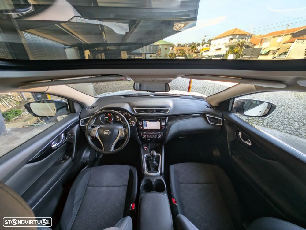 Nissan Qashqai 1.5 dCi N-Connecta - 13