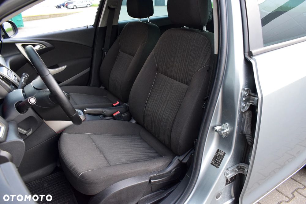 Opel Astra 1.4 Turbo Edition - 19