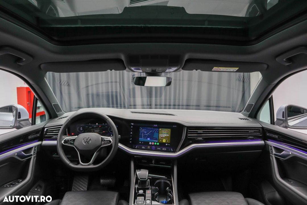 Volkswagen Touareg 3.0 V6 e-Hybrid 4Motion Aut. Elegance - 8