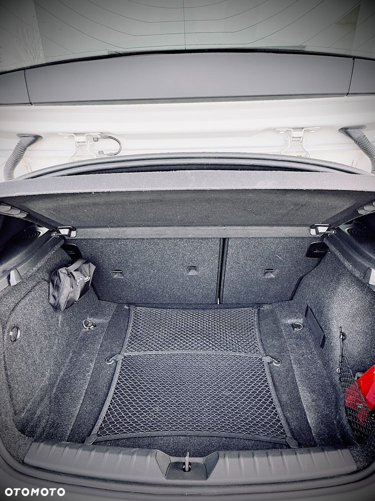 BMW Seria 1 118d Sport Line - 6