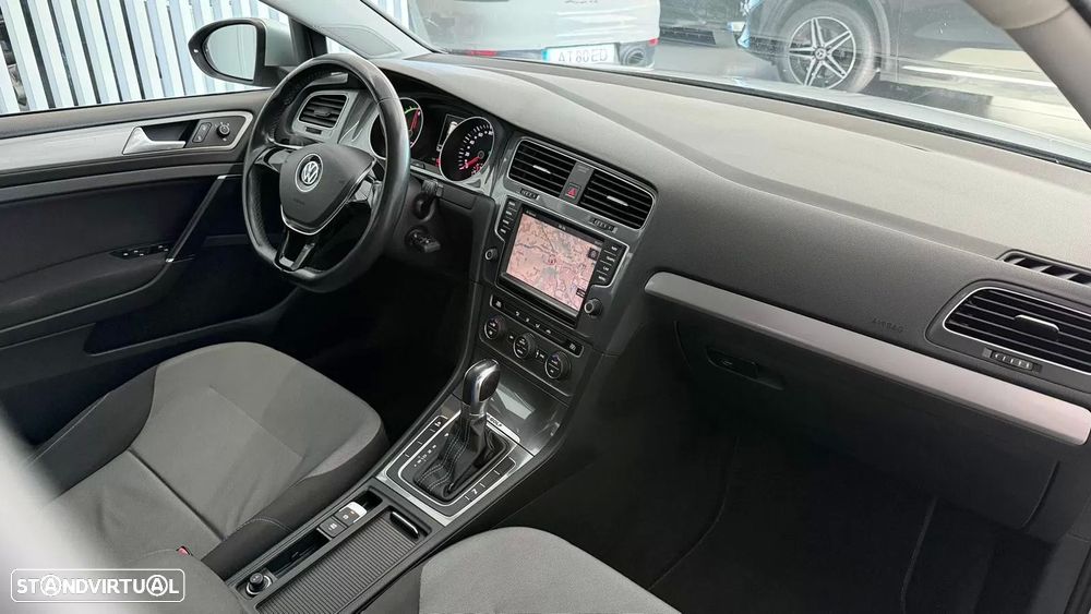 VW e-Golf AC/DC - 16