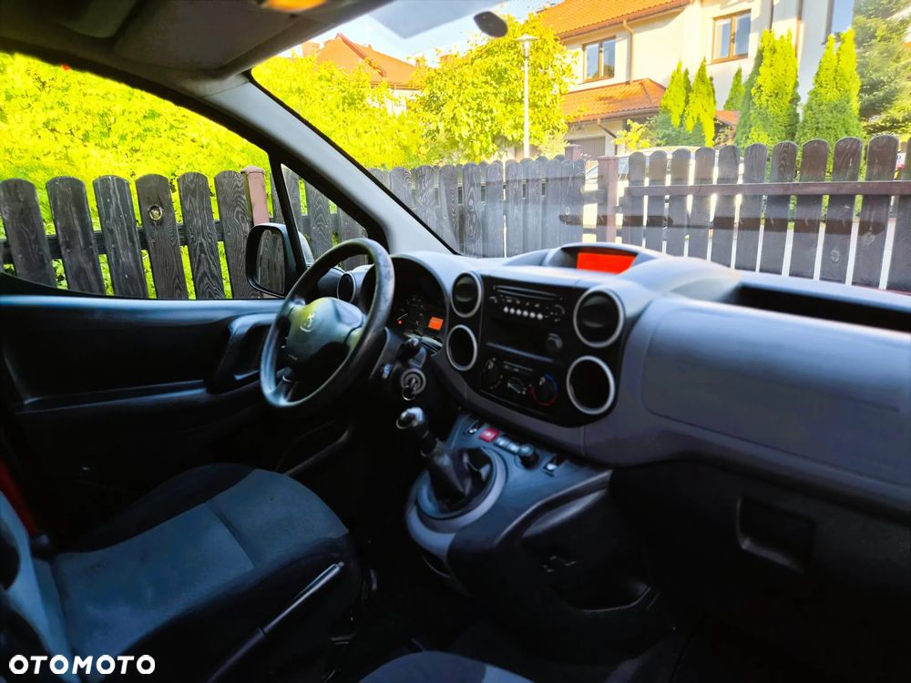Peugeot Partner - 11