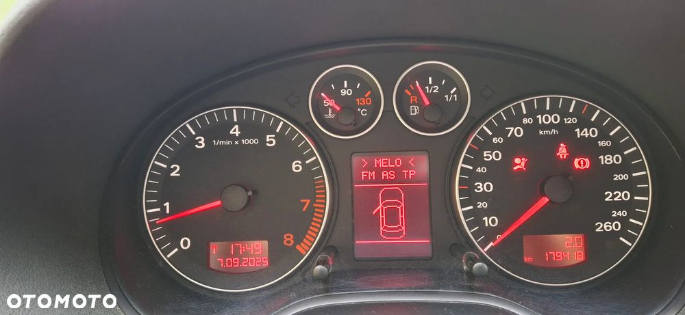 Audi A3 Sportback 1.6 FSI Attraction - 22