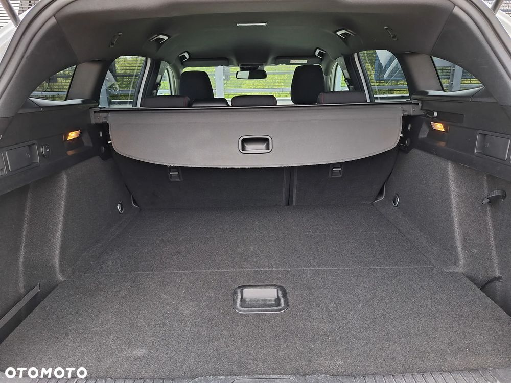 Ford Focus 1.5 EcoBoost ST-Line - 13