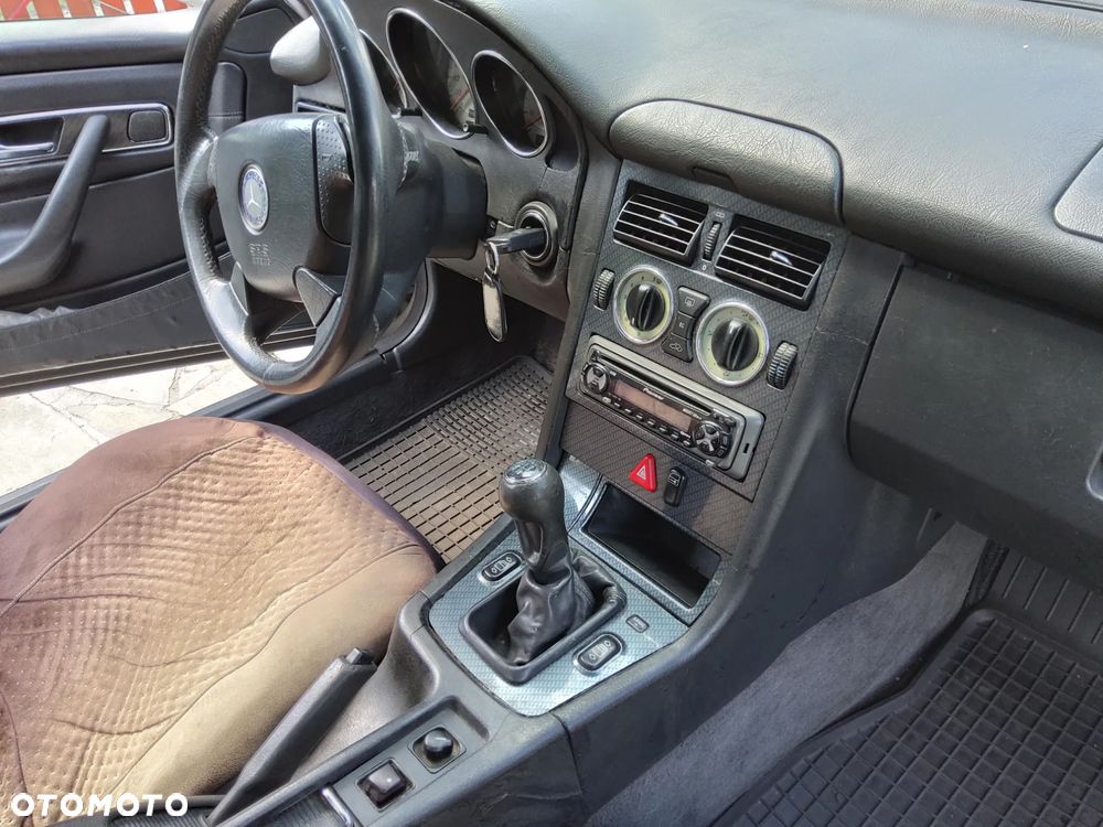 Mercedes-Benz SLK - 11