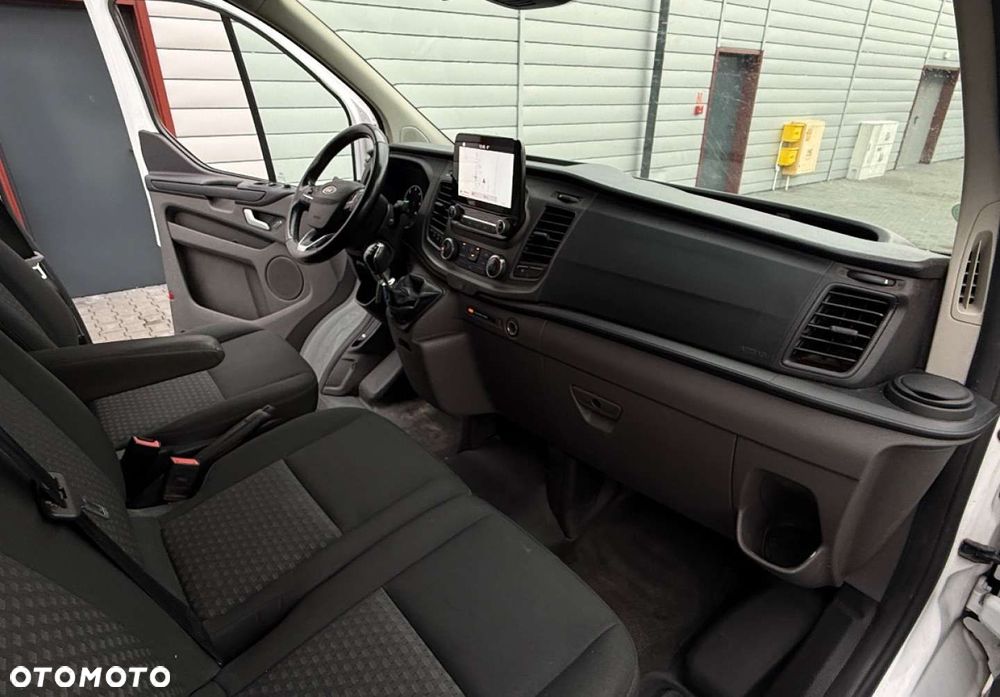 Ford Transit Custom - 16