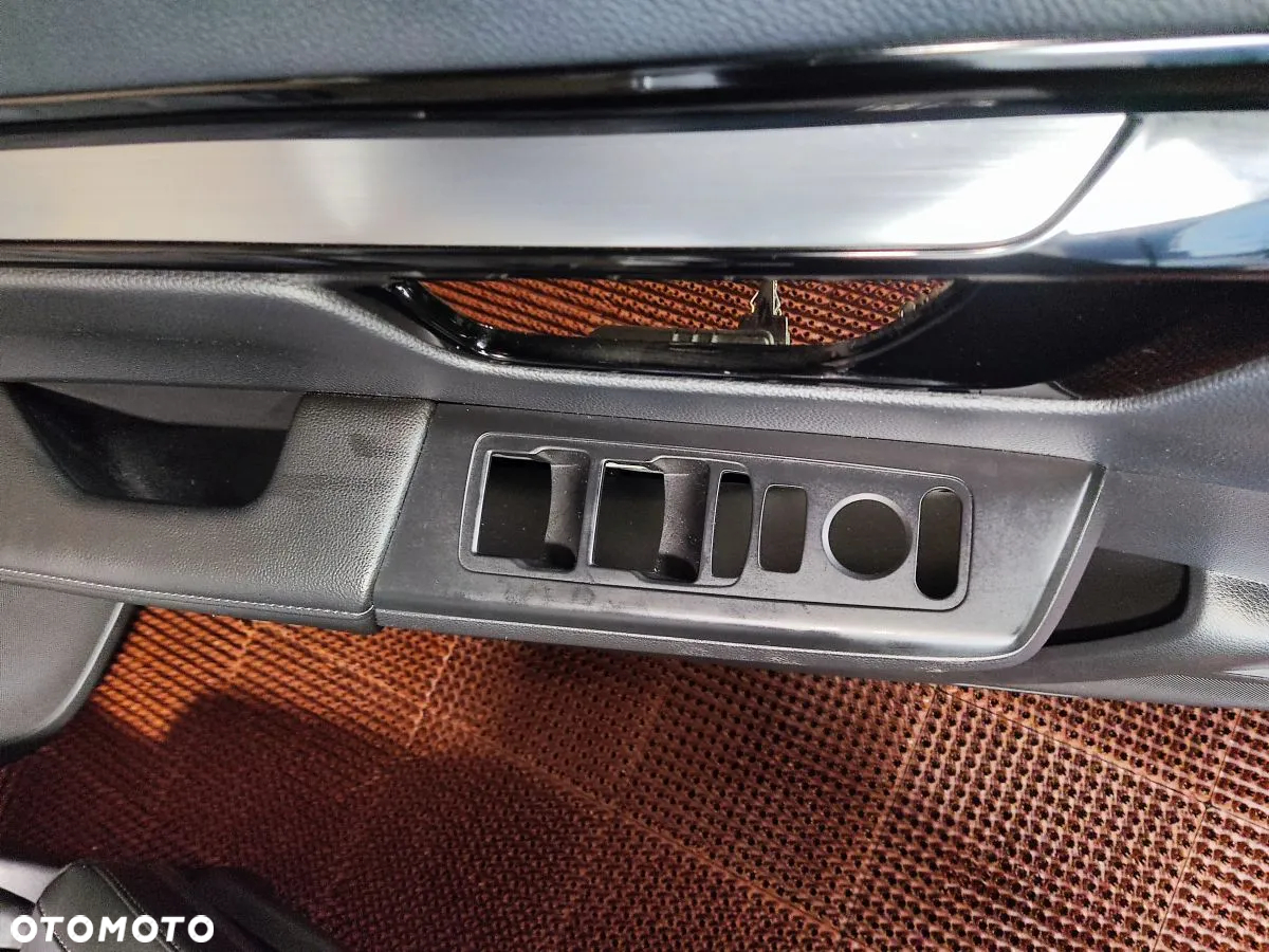 HONDA CR-V 2.0h od 2023r Fotele Kanapy Boczki Skórzane - 13