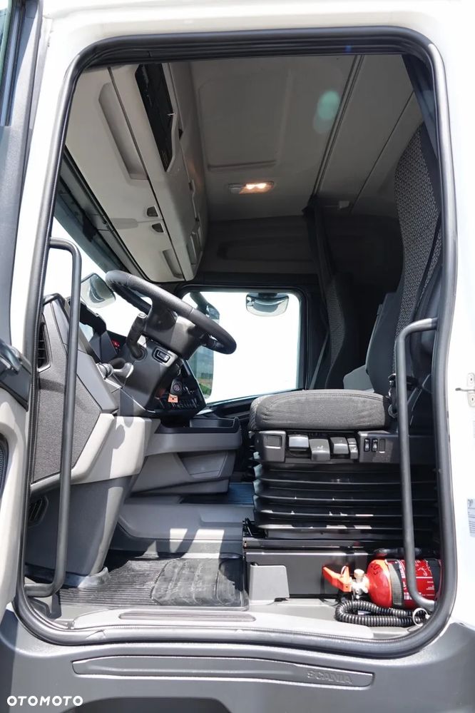 Scania R 450 / NISKA KABINA / HYDRAULIKA / RETARDER / KLIMATYZACJA POSTOJOWA / OPONY 100 % / EURO 6 - 22