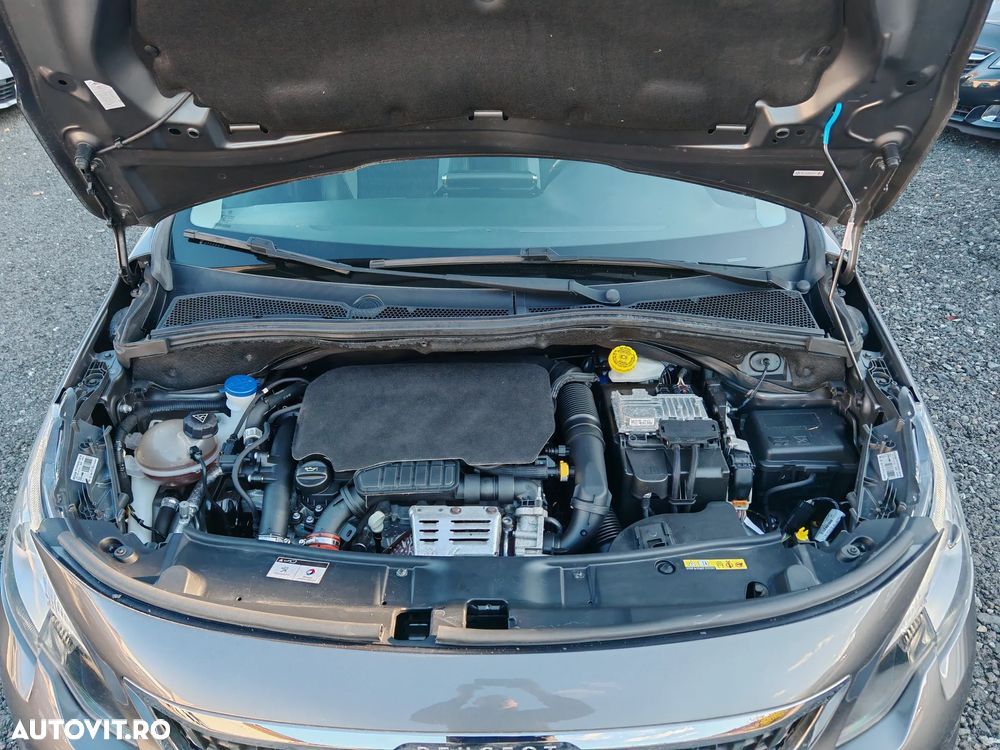 Peugeot 2008 PureTech 110 Stop&Start Allure - 19