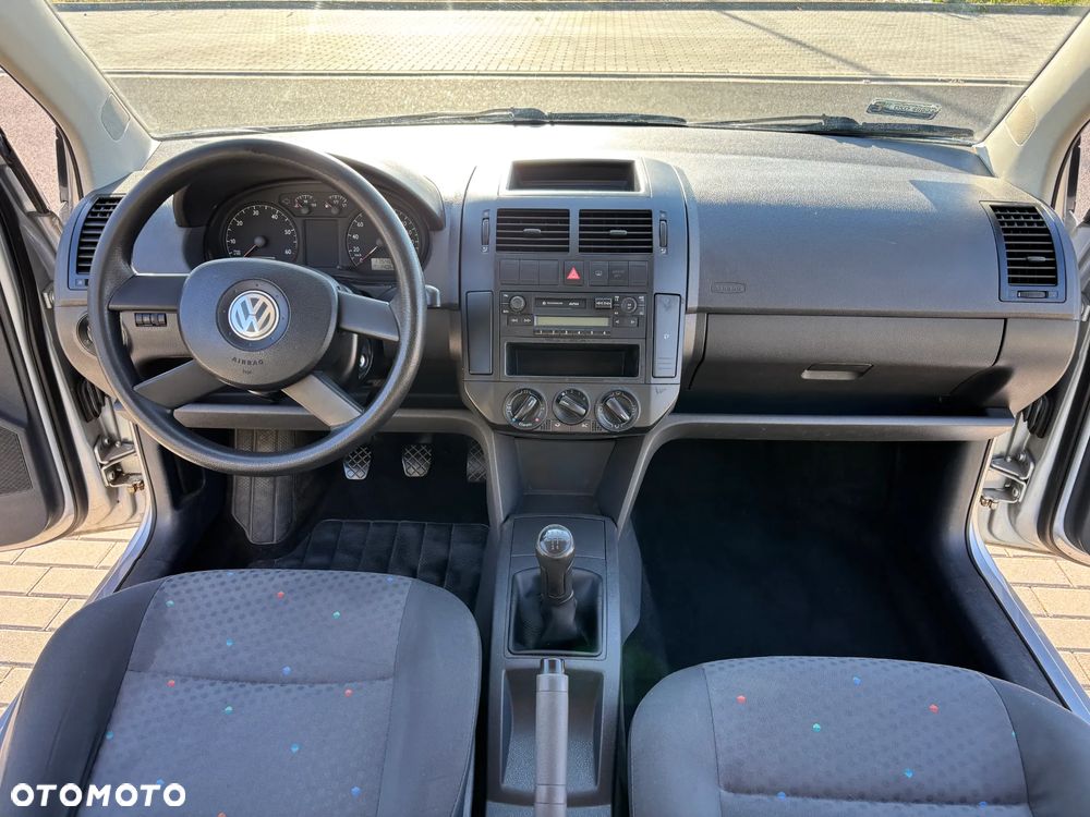 Volkswagen Polo 1.2 Comfortline - 16