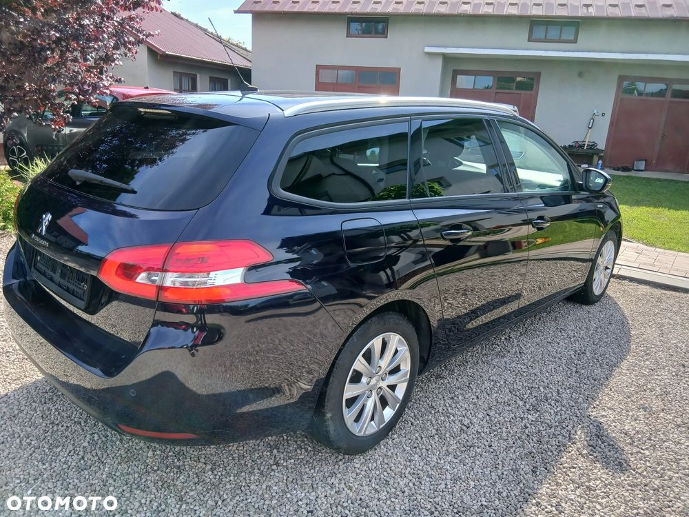 Peugeot 308 - 5