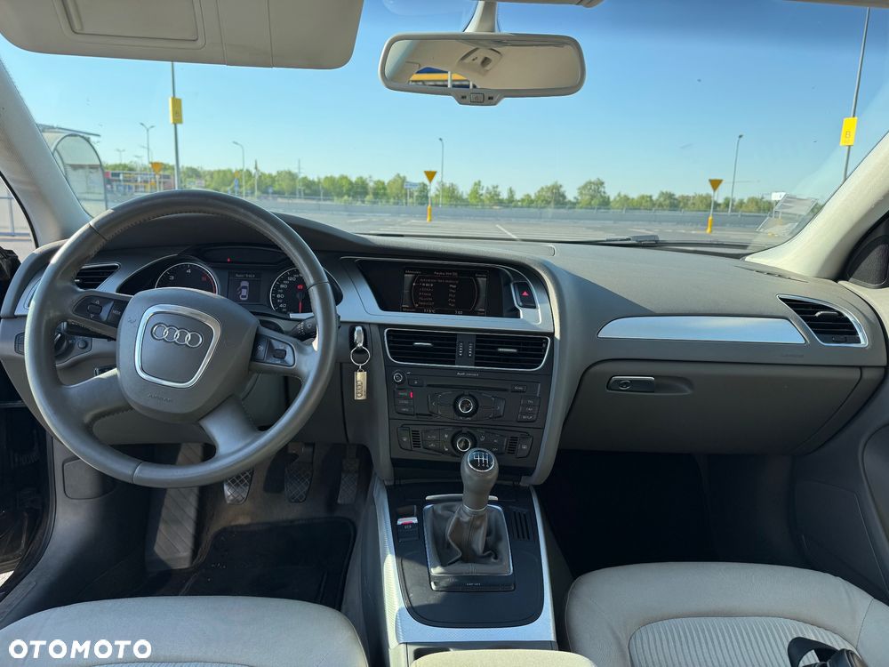 Audi A4 Avant 2.0 TDI DPF Ambition - 16