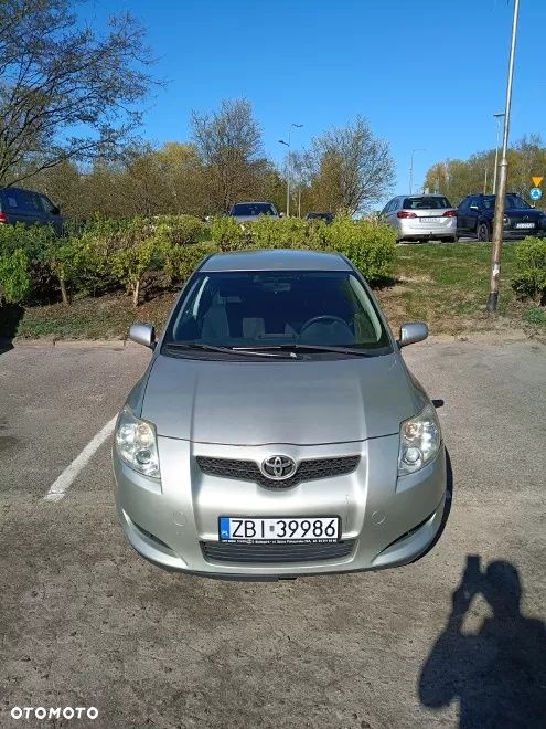 Toyota Auris - 1
