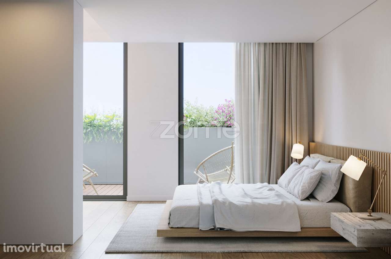 MORADIA T4 "VILLAS MEARIM" NA RUA CONDE ALTO MEARIM EM MATOSINHOS SUL - Grande imagem: 5/30