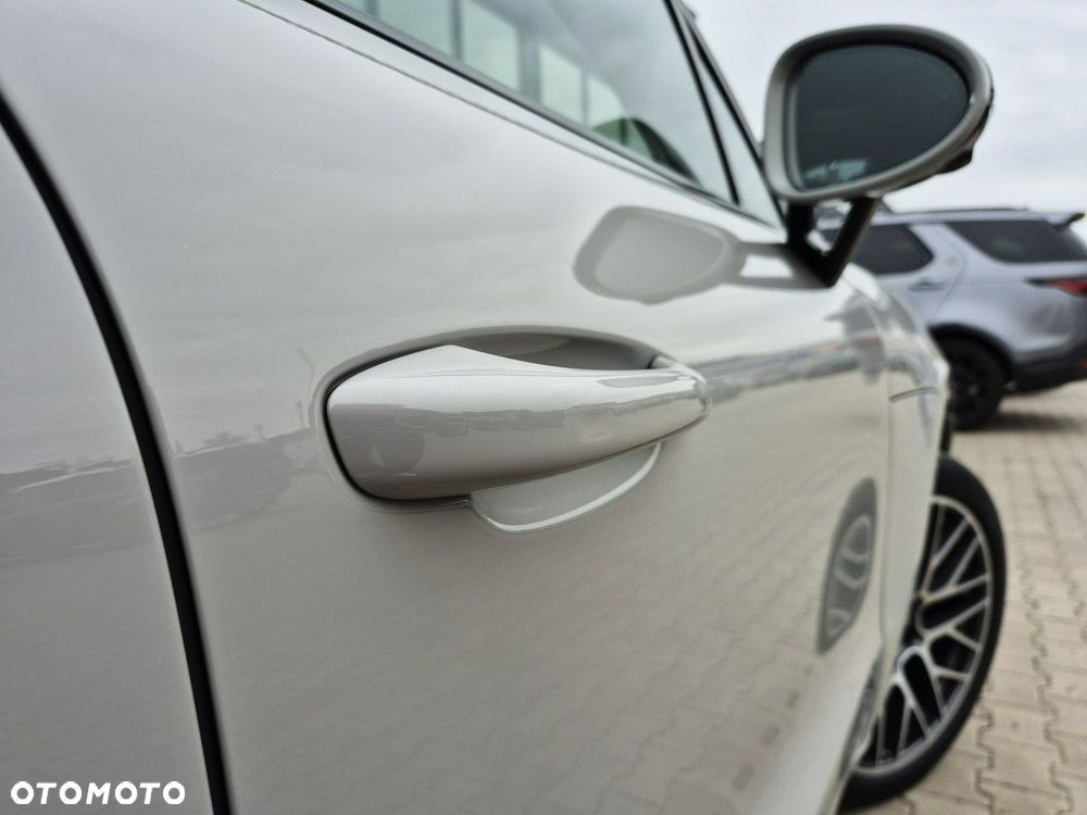 Porsche Macan - 17