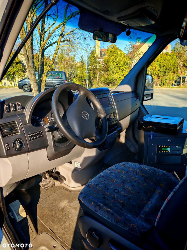 Mercedes-Benz CO TY 35 - 12