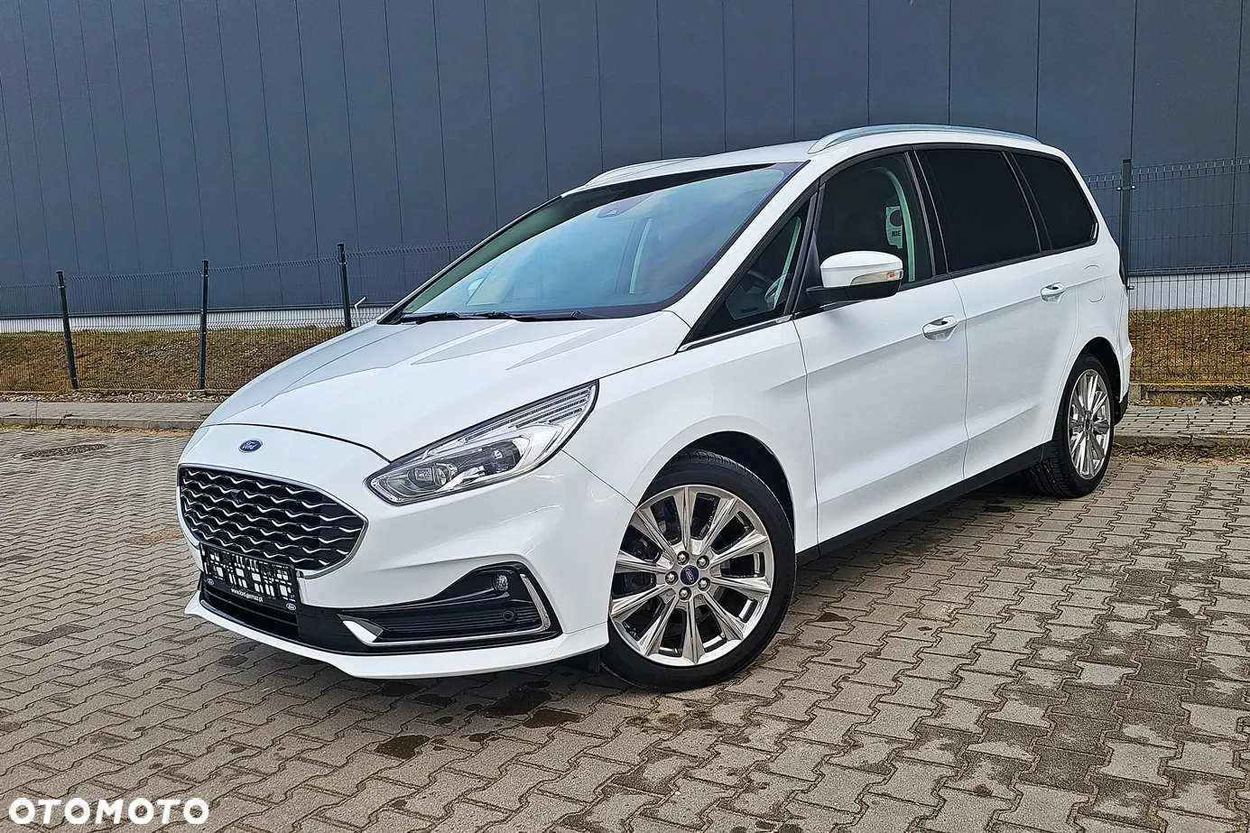 Ford Galaxy - 4