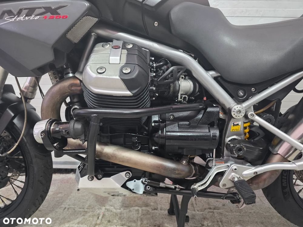 Moto Guzzi Stelvio - 20
