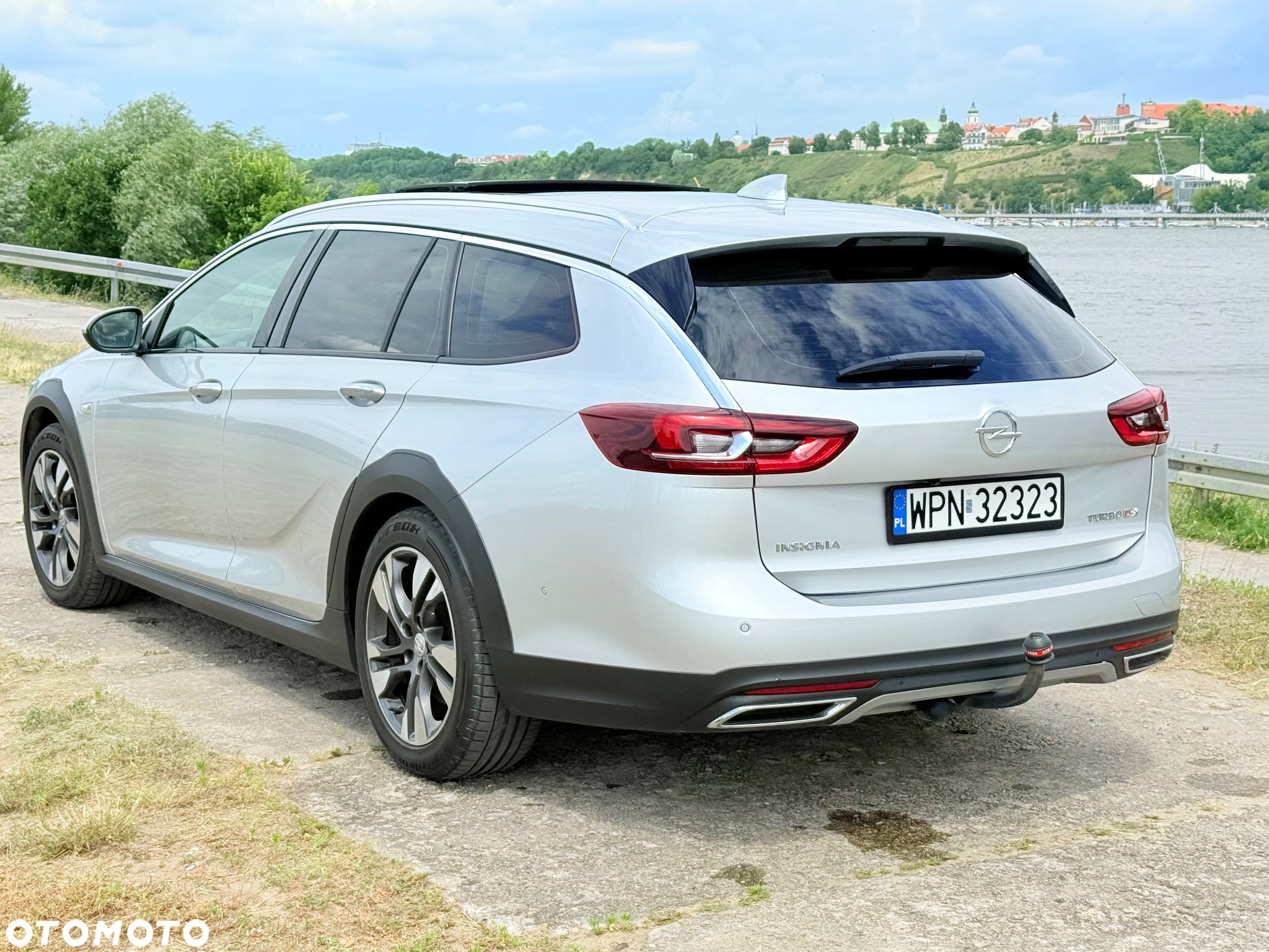 Opel Insignia Country Tourer 2.0 BiTrb D 4x4 Automatik Exclusive - 9
