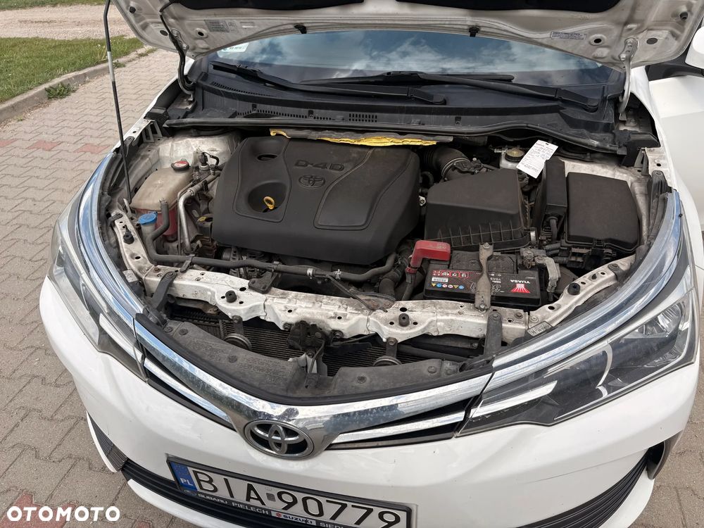 Toyota Corolla 1.4 D-4D Premium - 16