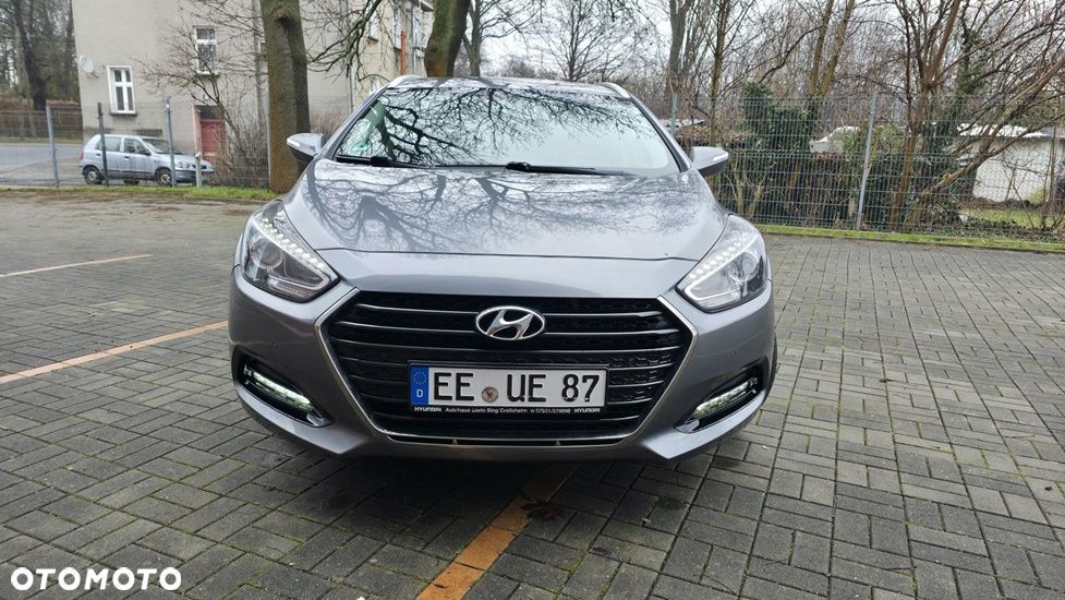 Hyundai i40 Kombi blue 1.7 CRDi Premium - 5