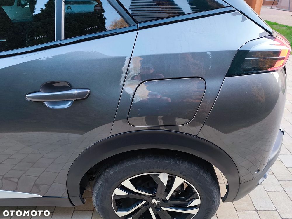 Peugeot 2008 1.2 PureTech GT Line S&S - 15