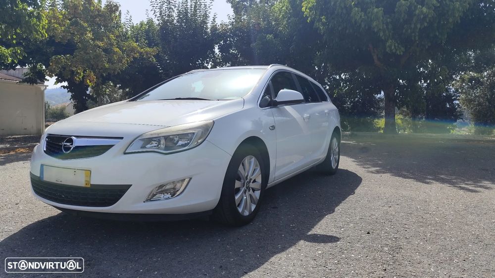 Opel Astra Sports Tourer 1.7 CDTi Cosmo - 4
