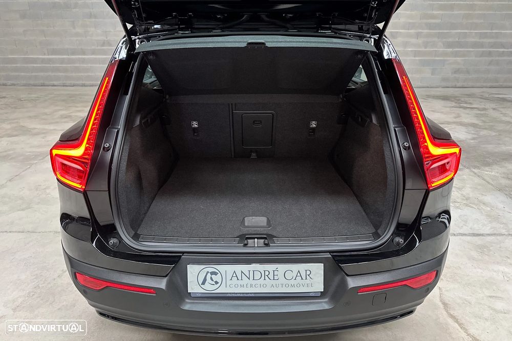 Volvo XC 40 Recharge 69 kWh Single Motor Core - 52