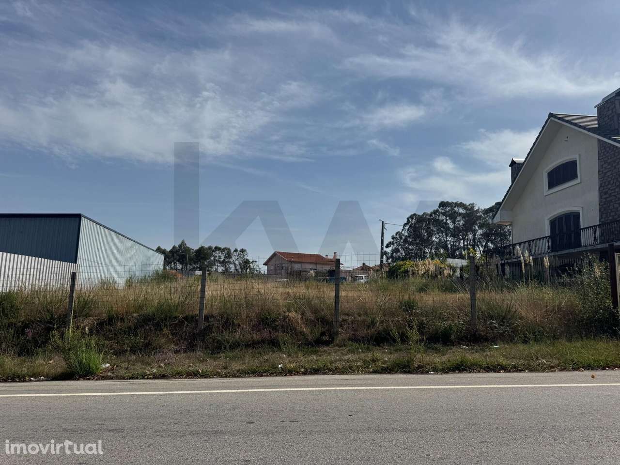 Terreno plano a 2 min. de Santa Maria da Feira - Grande imagem: 3/9
