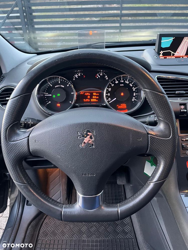 Peugeot 3008 HDi 150 Allure - 27