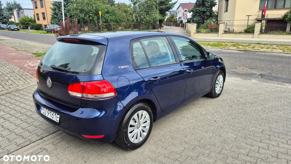 Volkswagen Golf 1.6 Comfortline - 22