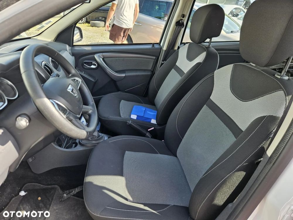 Dacia Duster 1.2 TCe Celebration S&S EU6 - 22