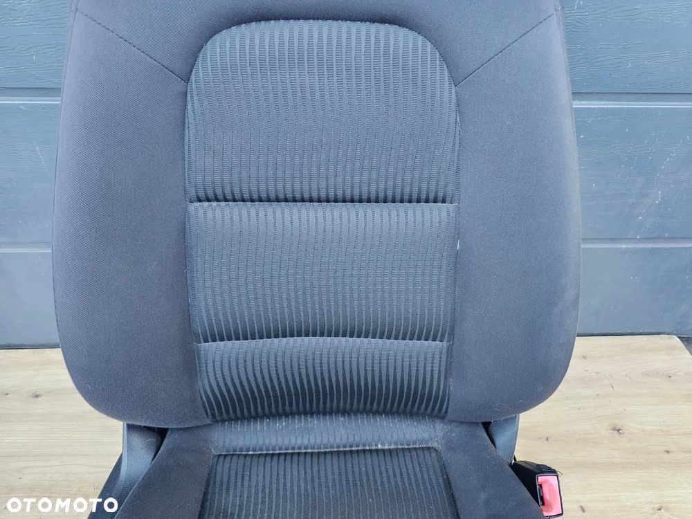 FOTEL PRAWY PRZÓD PRZEDNI AUDI A4 B8 PODGRZEWANY MATERIAŁOWY EUROPA - 4