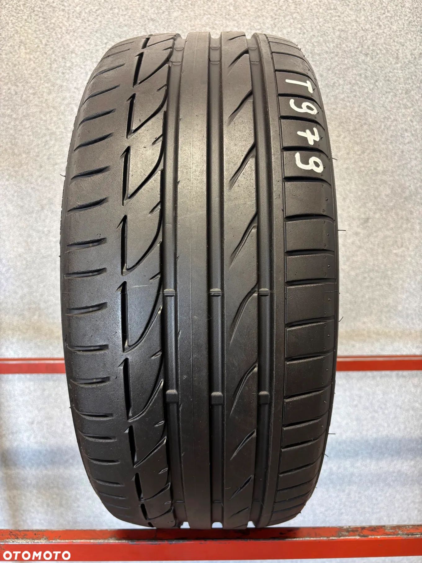 1 OPONA LETNIA BRIDGESTONE 225/50/18 92Y POTENZA S001,XL - 1