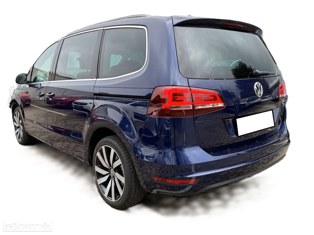 VW Sharan 2.0 TDI Blue Highline DSG - 2