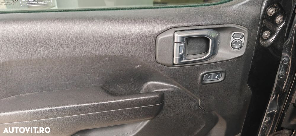 Jeep Wrangler 2.0 T-GDI AWD Automatik Sport - 11