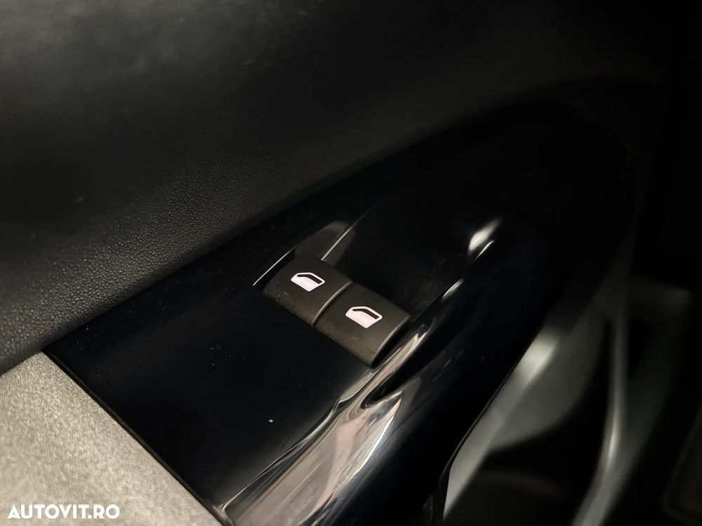 Citroën C4 Cactus 1.2 PureTech S&S EAT6 Feel - 20