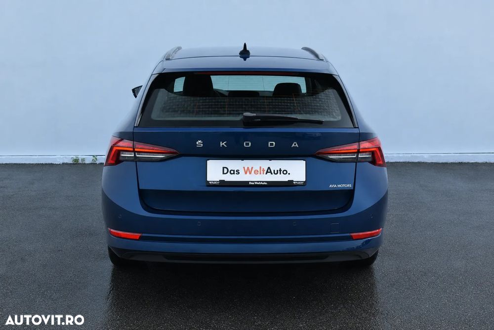 Skoda Octavia 2.0 TDI DSG Ambition - 5