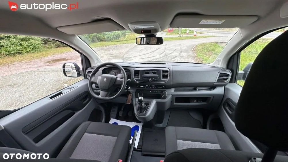 Peugeot Traveller 2019