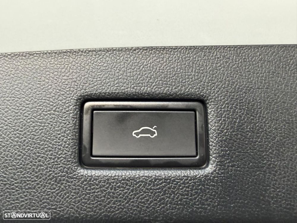 Ford Explorer 77 kWh Select - 14