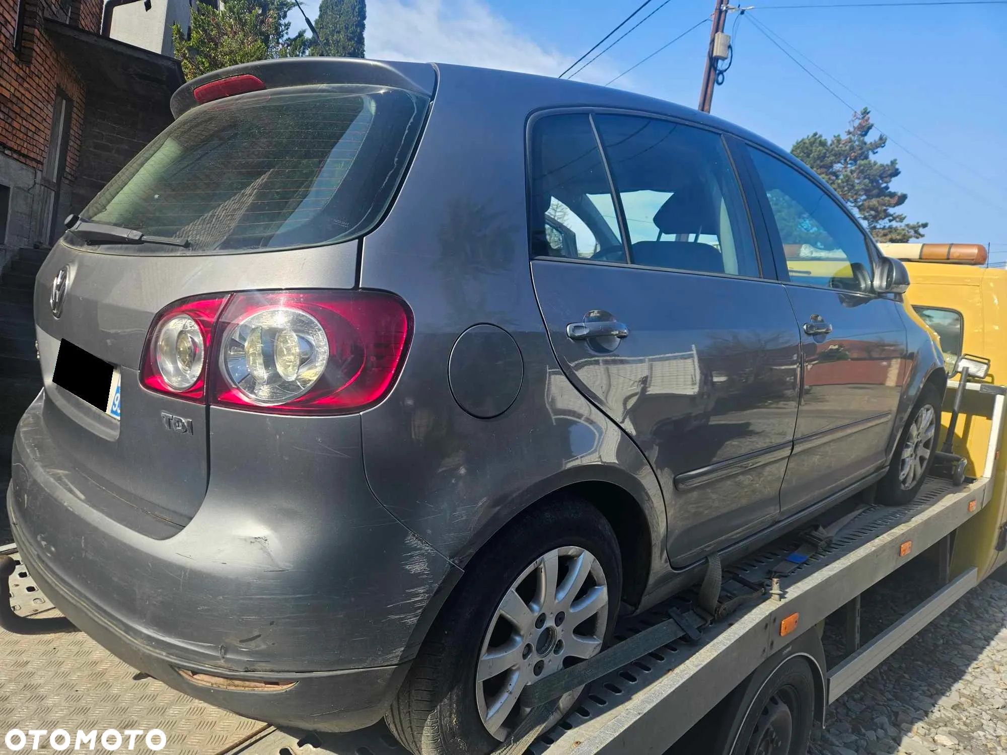 Volkswagen Golf Plus 1.9 TDI Sportline - 1