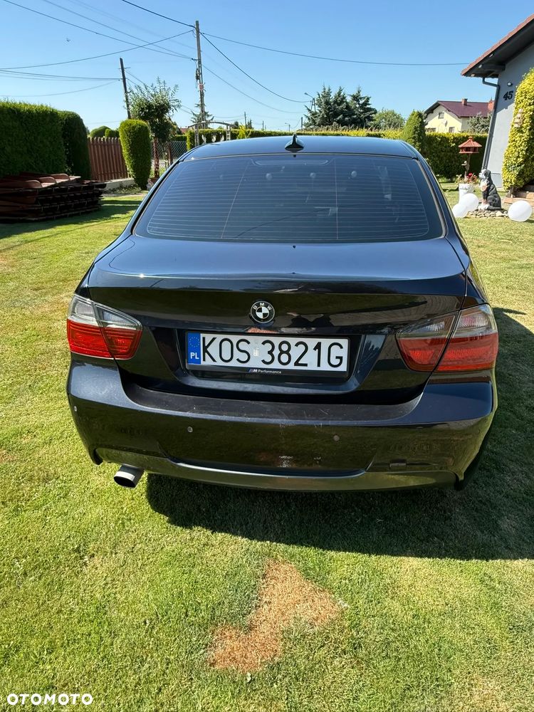 BMW Seria 3 320i - 6