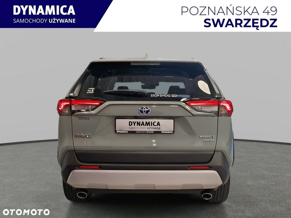 Toyota RAV4 - 7