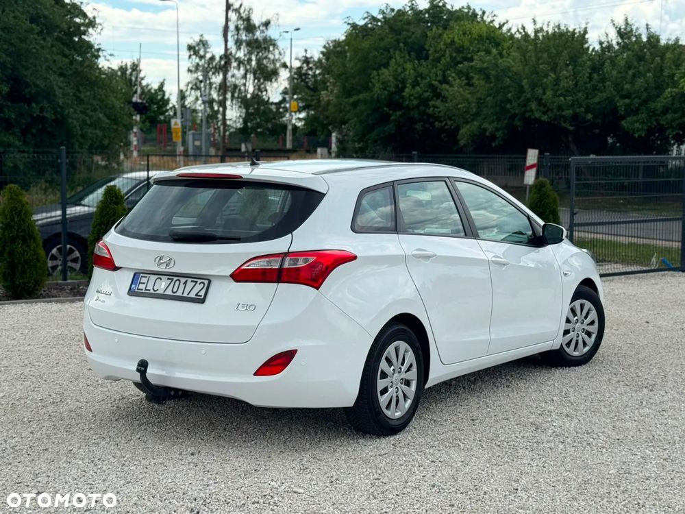 Hyundai i30 1.6 CRDI Intro Edition - 8