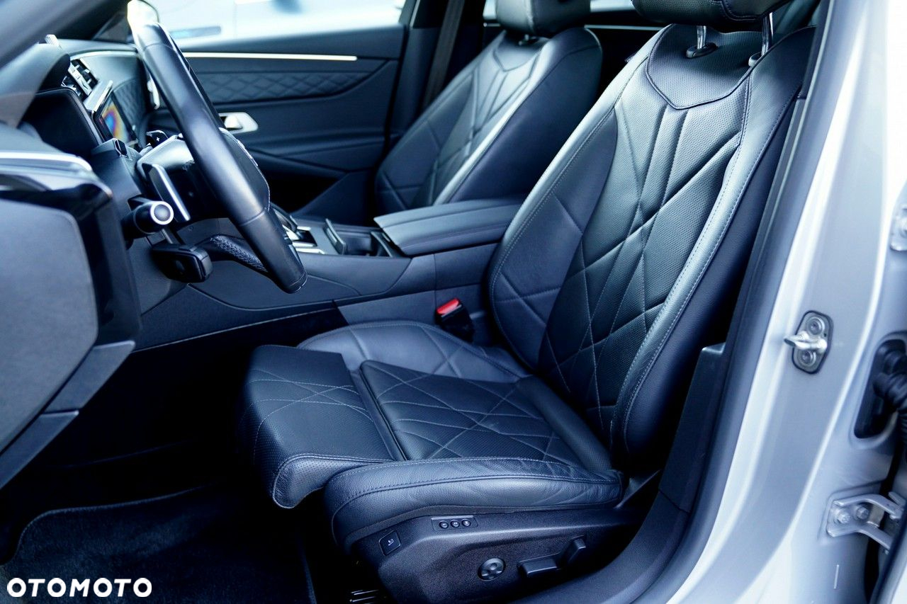 DS Automobiles DS 9 - 17