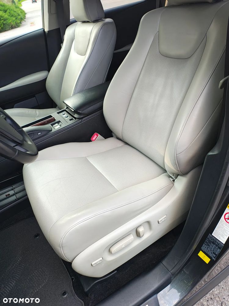 Lexus RX - 7
