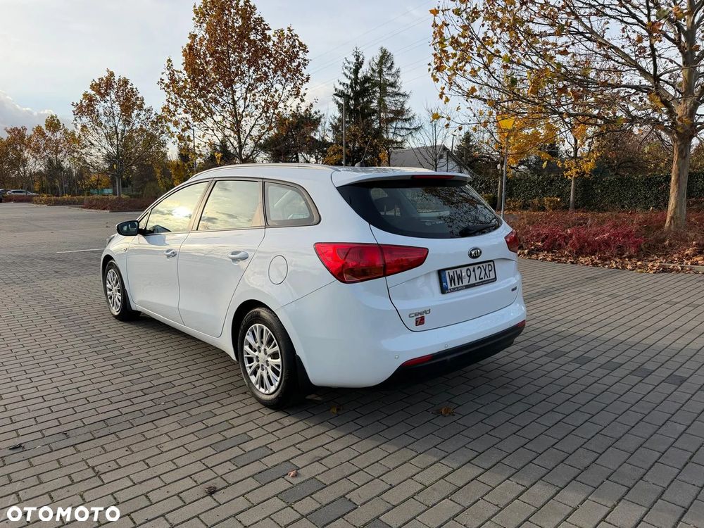 Kia Ceed Cee'd 1.6 CRDi M - 13