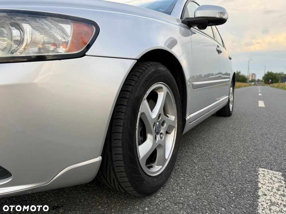 Volvo S40 1.6D DRIVe Momentum Start-Stop - 8